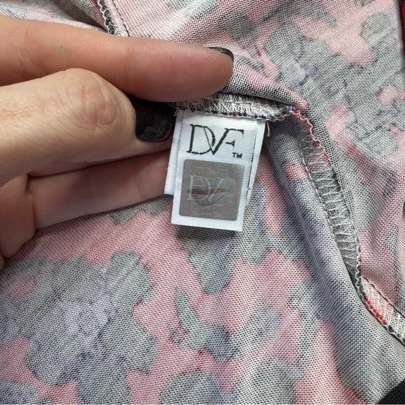 🤩 DVF DIANE Von FURSTENBURG Julian mini Wrap Dress Size 6 - Picture 4 of 6